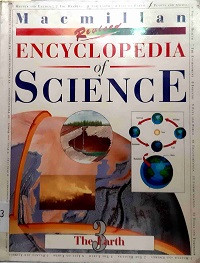 Macmilan Revised Encyclopedia of Science (The Earth 3)
